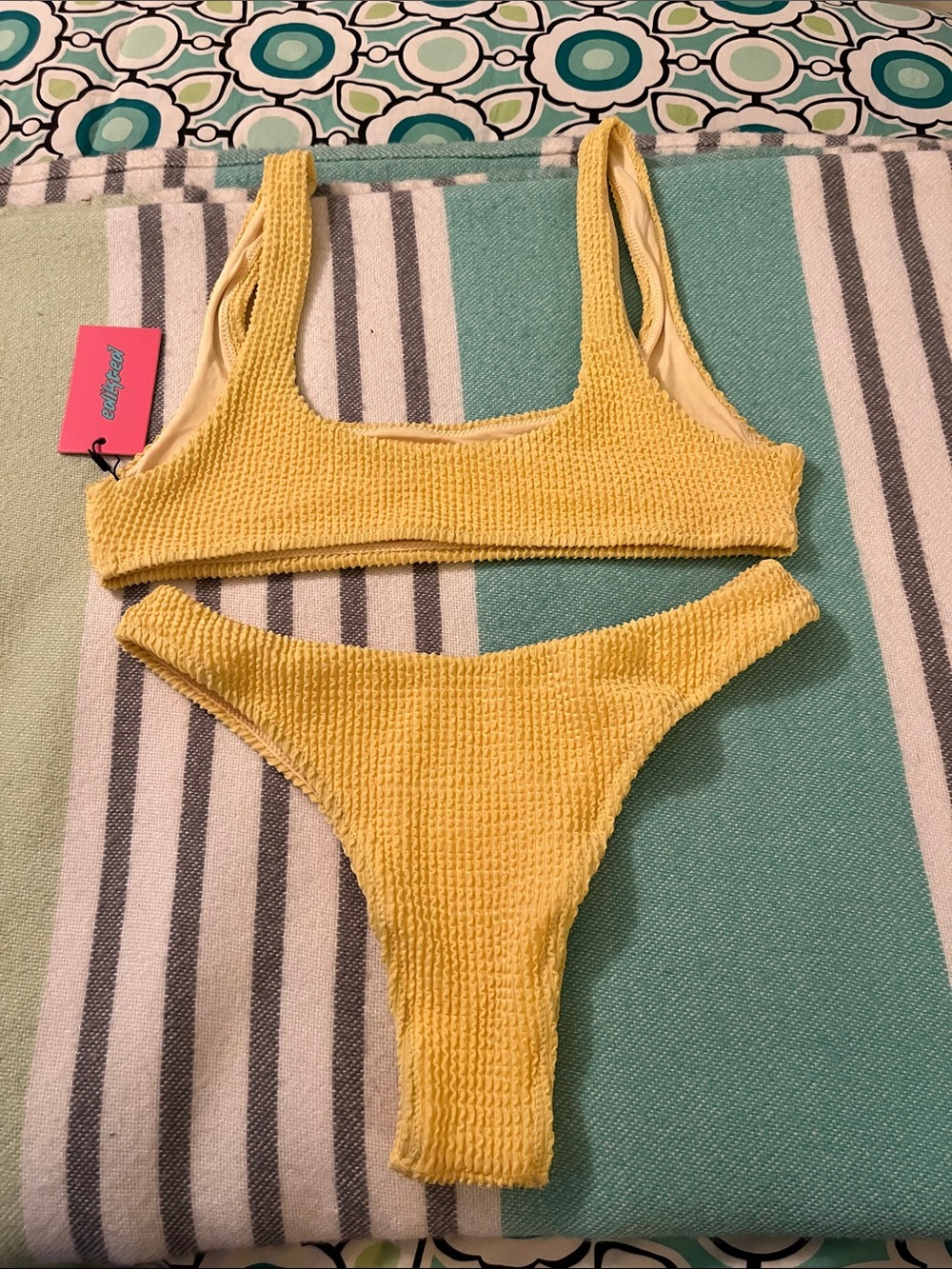 Edikted Yellow Ribbed Bikini Bottom - Picture 4 of 6